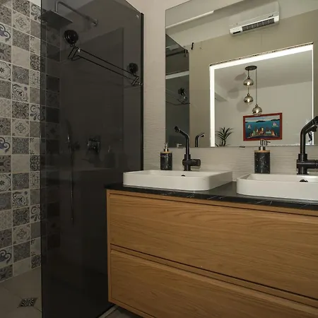 New, Bond Dubrovnik, Beautiful Sea View Near With Heated Pool *