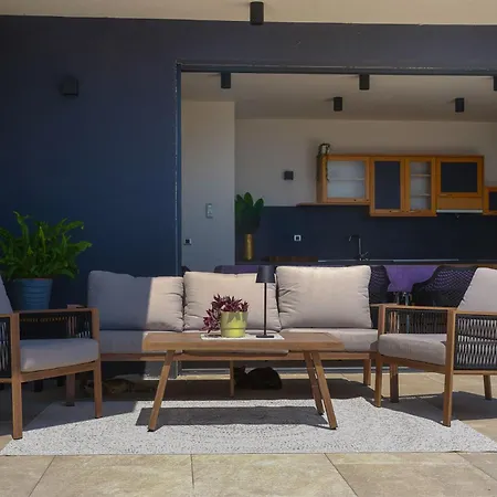 New, Bond Dubrovnik, Beautiful Sea View Near With Heated Pool Zaton (Dubrovnik-Neretva)