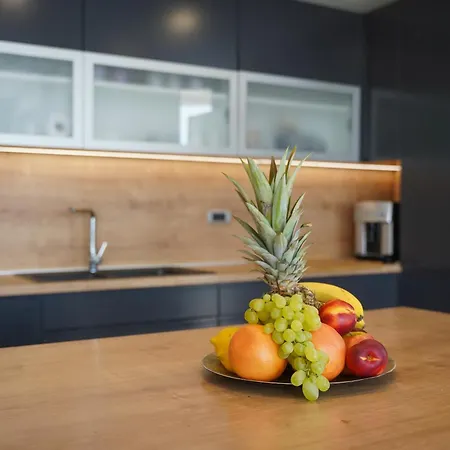 New, Bond Dubrovnik, Beautiful Sea View Near With Heated Pool Villa