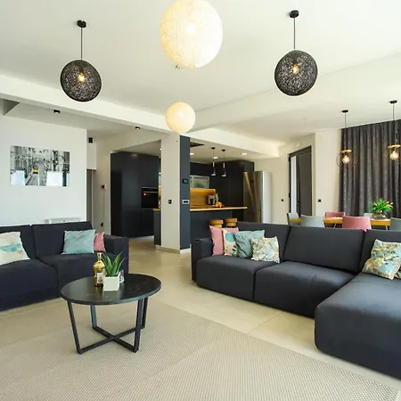 New, Bond Dubrovnik, Beautiful Sea View Near With Heated Pool *