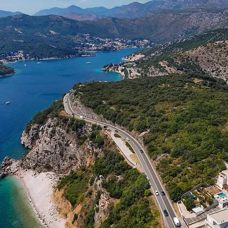 New, Bond Dubrovnik, Beautiful Sea View Near With Heated Pool