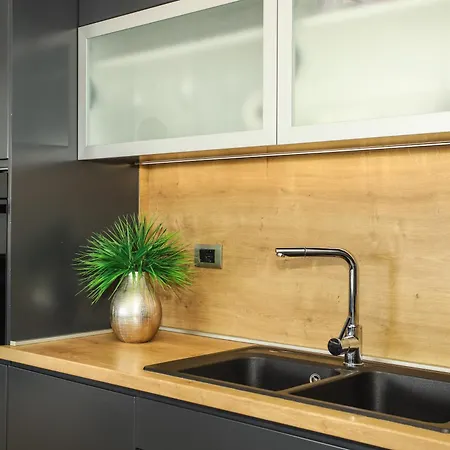 Villa New, Bond Dubrovnik, Beautiful Sea View Near With Heated Pool