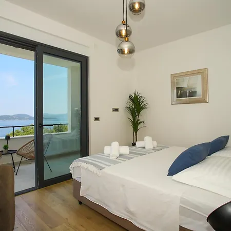 New, Bond Dubrovnik, Beautiful Sea View Near With Heated Pool *