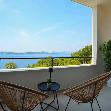 New, Bond Dubrovnik, Beautiful Sea View Near With Heated Pool * زاتون