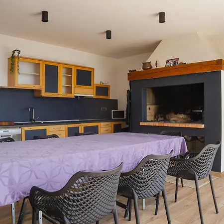 New, Bond Dubrovnik, Beautiful Sea View Near With Heated Pool *