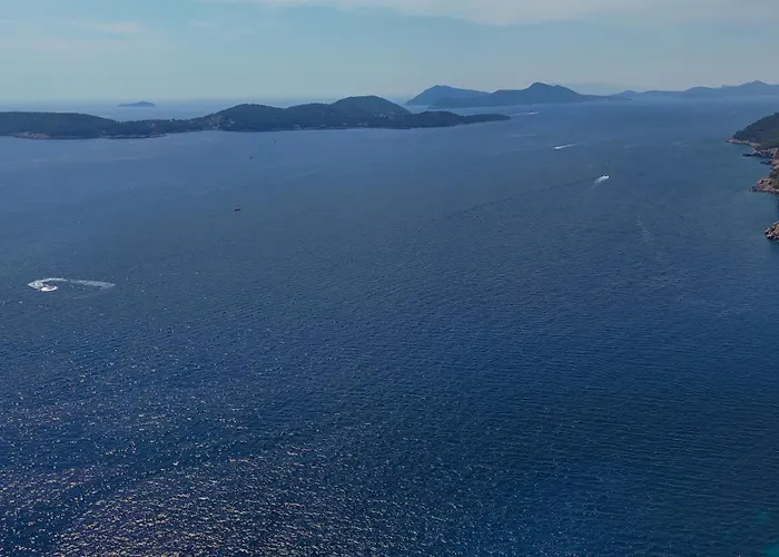 New, Bond Dubrovnik, Beautiful Sea View Near With Heated Pool *