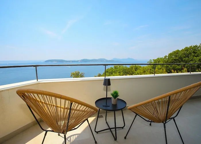 New, Bond Dubrovnik, Beautiful Sea View Near With Heated Pool Vila *