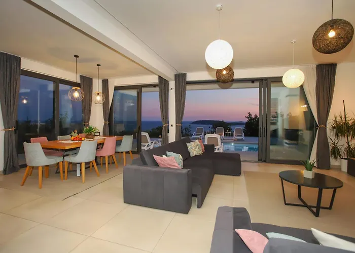 Vila New, Bond Dubrovnik, Beautiful Sea View Near With Heated Pool